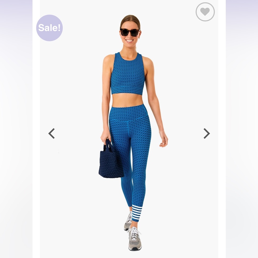 NWT Addison Bay - Logan Sports Bra and Everyday Leggings in Lake Geo. Size S